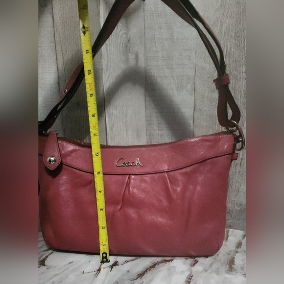 🌷Coach Ashley Pink Rose Leather Shoulder Bag🌷 - Picture 7 of 8